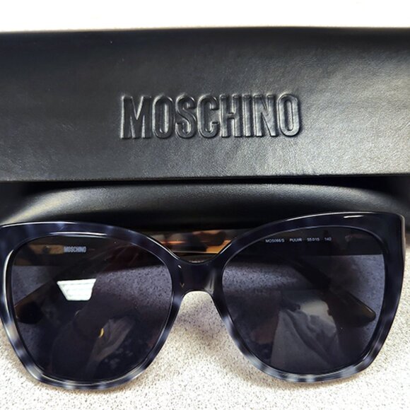 Moschino Sunglasses Butterfly Frame - NIB - Picture 1 of 9